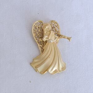 JJ Angel Brooch Vintage Gold-Tone Openwork Crystal Statement Piece